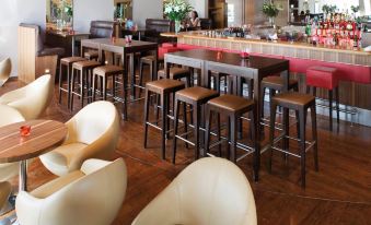 Mövenpick Hotel Zürich Airport
