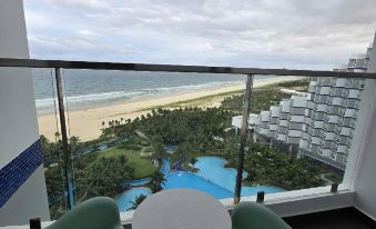 Sierra Cam Ranh Beach Resort