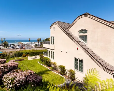 ヴィラ ラウベージュ デル・マーのホテル