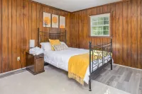 Farm Stay | Private Event Venue |BloomingFarmsStay