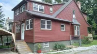 Cozy 2 bedroom in Highland Square, pets welcome!