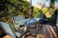 "Augustus" vacation apartment in Radebeul, for 4 guests, 75m², with terrace and fireplace - Wi-Fi