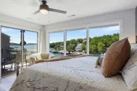 Lakefront Stargazer - Fireplace - Desk - King & Queen Beds - Stunning Views