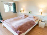 Seethurn Hotels in Strobl