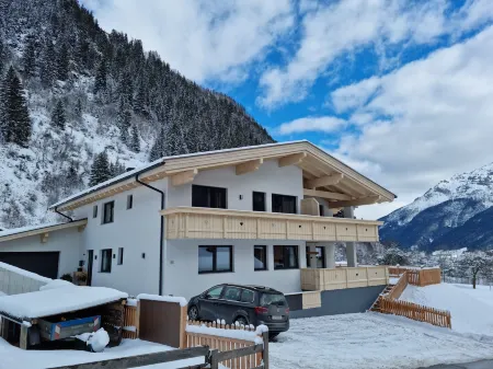 Apartment in Stubai Alps with SuperCard