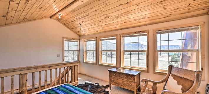 4-Season Mountain Escape with Breathtaking View! Hotels in Fremont County