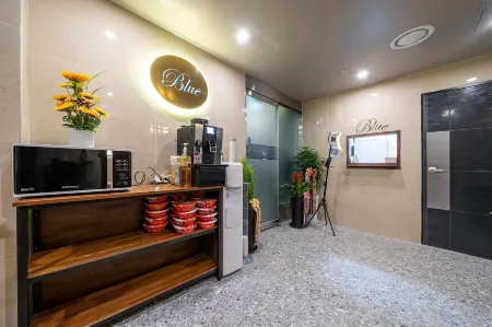 Ansan (Jungang-dong) Blue Hotel