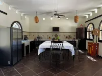 Villa Lunas de Mar, Secret Spot in Pescadero, Sleeps 10, 4 Bdrms, Pool