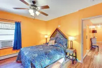 Near Historic Sites Bright Hyde Park Guest Suite - Wifi