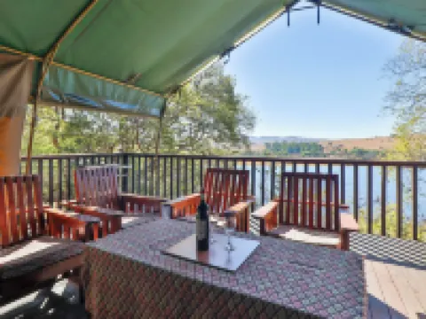 Valley of the Rainbow Fly Fishing Estate Hotéis em Belfast