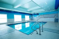 Holiday Inn Express & Suites EDMONTON SW – WINDERMERE by IHG - Pools