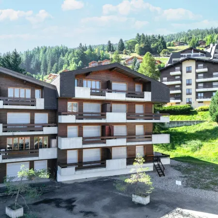 Central Apartment in La Tzoumaz - Last Minute Deal