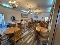 Hermann Crown Suites