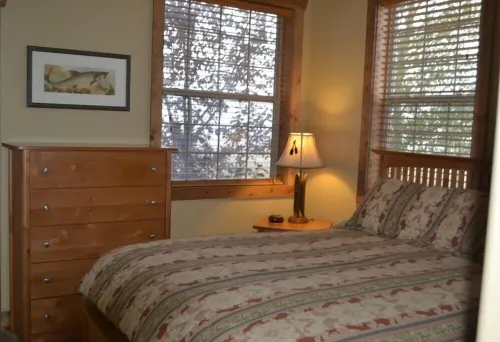 Book now for Fall adventures - 2-Star