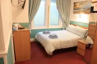 The Meltham Guesthouse Scarborough - Guest houses