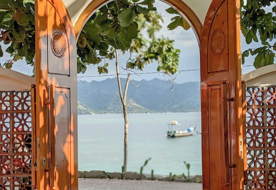 라투 빌리지의 내부 전경