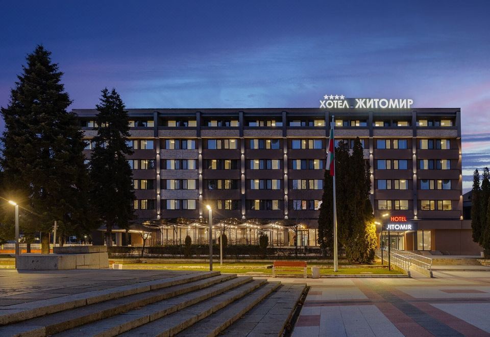 hotel overview picture