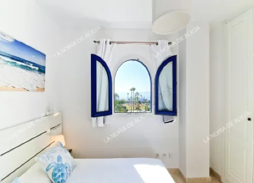 Alice's Ferris wheel. Your home on the Costa del Sol. First line with sea view