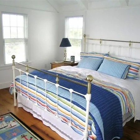 Ocean-View Oasis: Privacy - Close to Beaches & Sconset! Vehicle Ferry Available