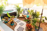 The Tigers Den w/ Hot Tub Oasis & Near Ocean! Hotels in Lealman