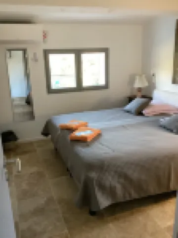 Madilauric 2 BNB à Peymeinade 6/8 Pax, Pays de Grasse les Parfums et Cannes Hotels in Peymeinade