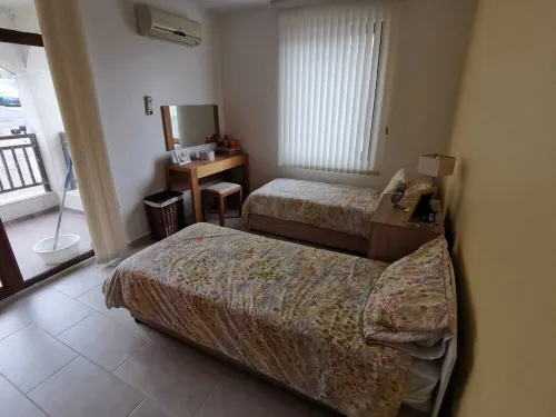 Homely, 2 Bed Apt,  Vineyards