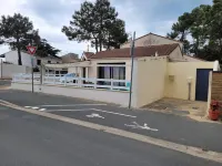 Princess House Hotels near Skatepark de La Faute-sur-Mer