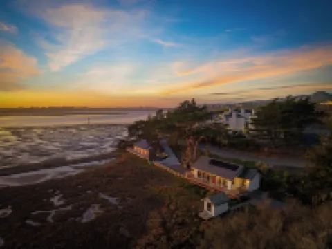 Bodega Shoals | Beach Access, Hot Tub & BBQ