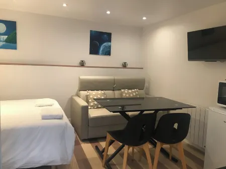 Cute independent studio