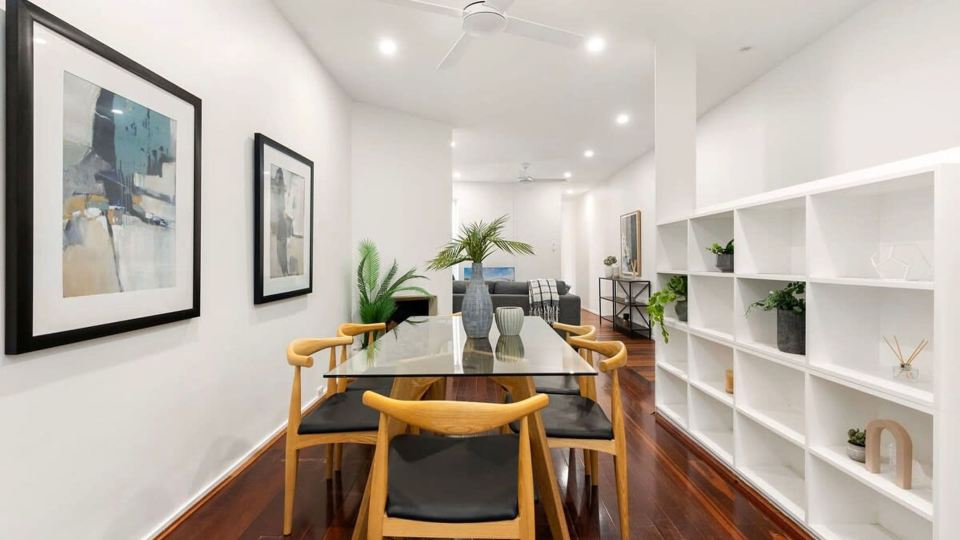 Bright Central Darlinghurst