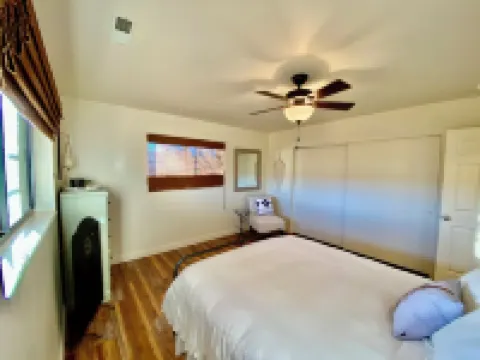 Cozy RIVERFRONT Apt, at Zion NP, Views Views Views!