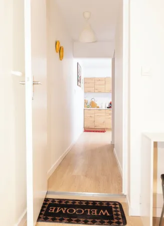 LA SANTA HOUSE 50M2 REFURBISHED APARTMENT Отели в г. Дюнкерк