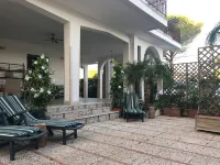 Holiday & House - Imparato Carini Costa Verde Mare - Panoramic Family Hotels in Carini