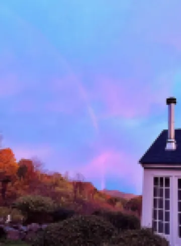 Charming 16X16 Pine Cabin in Delightful Greenfield New Hampshire with WiFi