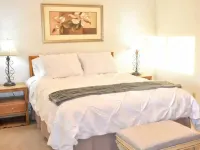 Private Apt w/ Washer/Dryer-Parking-Kitchen Hotels in Wright County