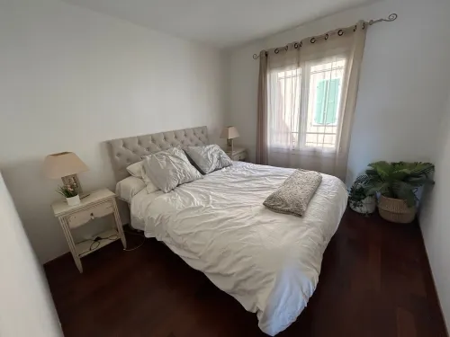 Apartment on the port bandol sea view near beach and center