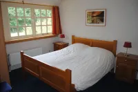 Geräumiges Ferienhaus für 16 Personen mit Whirlpool und Sauna Hotels in Ambt Delden