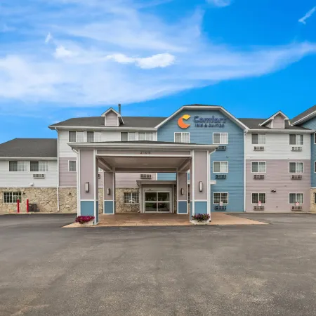 Comfort Inn & Suites Bellevue - Omaha Offutt AFB