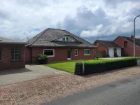 Vacation apartment with garden in Drochtersen