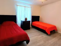 House with 3-bedroom 2 Bath on one acre of land in wonderful Wesley Chapel Hotels in Wesley Chapel