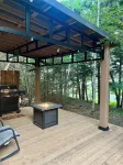 Rooted Oak Nature Retreat