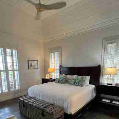 French Leave South Beach Dogtrot Villa 2 Bedroom Villa Rooms