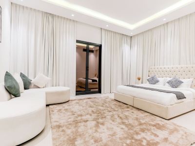 Al Dana Vitamin Sea Villa Spacious 5-bedroom villa in Fujairah with Private pool