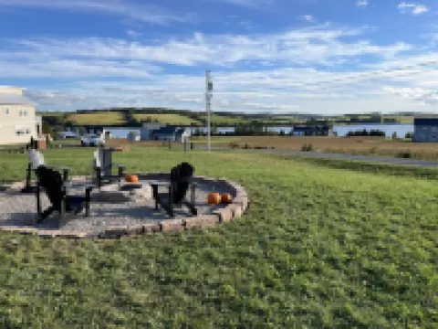 Bela Vista Getaway - Water views,  Dreamy Sunsets and Star Gazing. Pet-Friendly!