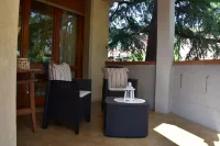 Elegant apartment with large terraces in quiet residential area.