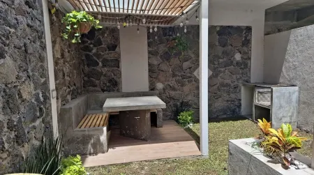 Welcome to my cozy house near downtown