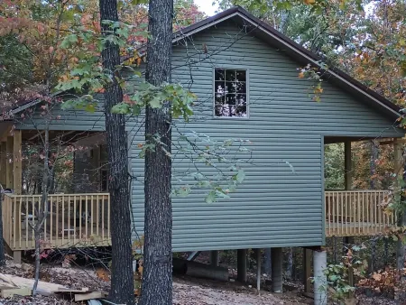 Sugar Pine CabinsHummingbird Cabin