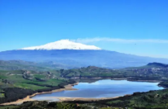 Quiet 3-bedroom apartment near Catania