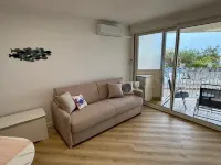 Large studio with sea view.