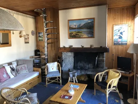 Beau Duplex Proximité Station - 7 Couchages - Proche Font Romeu Отели в г. Сен-Пьер-Дель-Форса